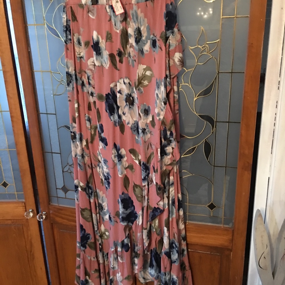 Floral maxi skirt